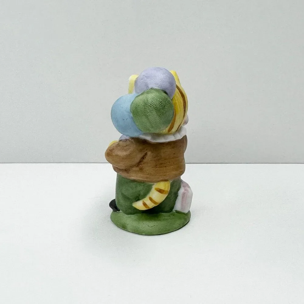 1990 Schmid Kitty Cucumber Mini Cat Figurine Balloons Ice Cream Party Treat - Picture 7 of 8